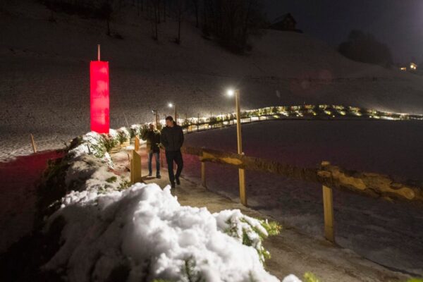 Adventskranz-Mosnang-Urs-Bucher-Tagblatt Adventskranz aus Nordmanntanne